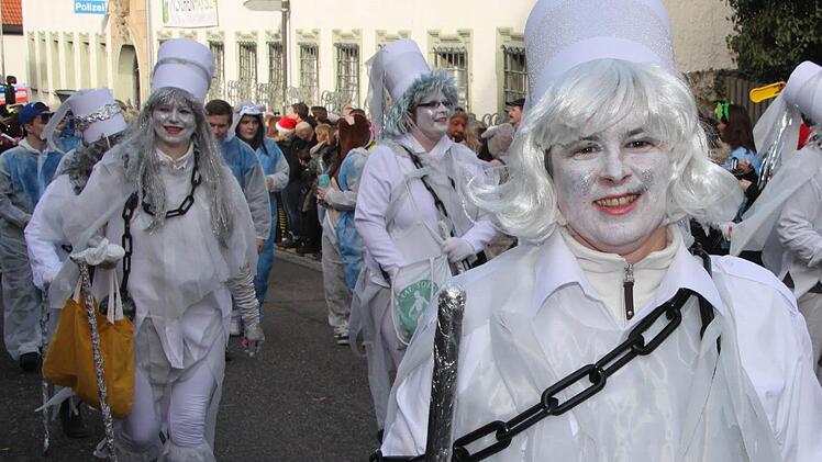 Marktplatztreiben in Stadtsteinach. Foto: Jürgen Gärtner