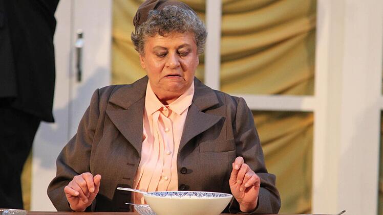 Szene aus "Miss Marple - Mord im Pfarrhaus" Foto: Jürgen Gärtner