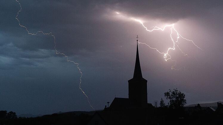 Starke Gewitter laut DWD in Franken möglich