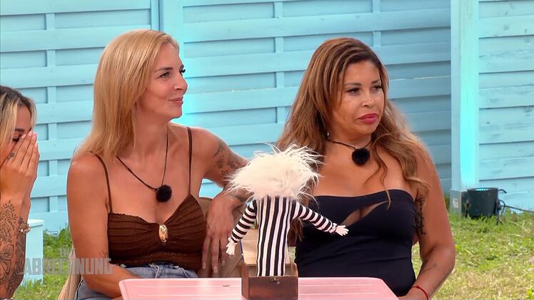 Der Dome-Springteufel offenbarte es: Danni und Patricia müssen im Dome gegen Stefan und Umut um den Verbleib im Gartenhaus kämpfen.