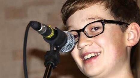 Yannick Hahn singt in der Band (noch) ohne Namen.