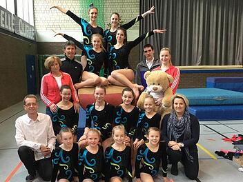 Einen rundum gelungenen Auftritt hatten die Turn-Mädchen der TS Herzogenaurach bei der Bezirks-Einzelmeisterschaft. Foto: privat