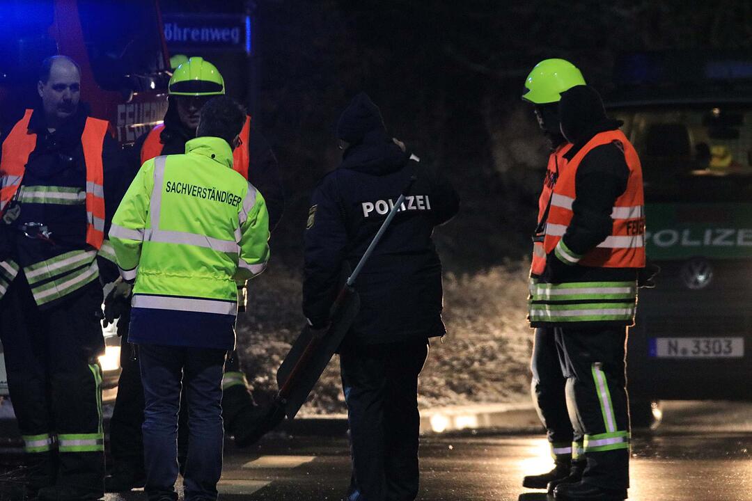 Tote Person auf Straße aufgefunden