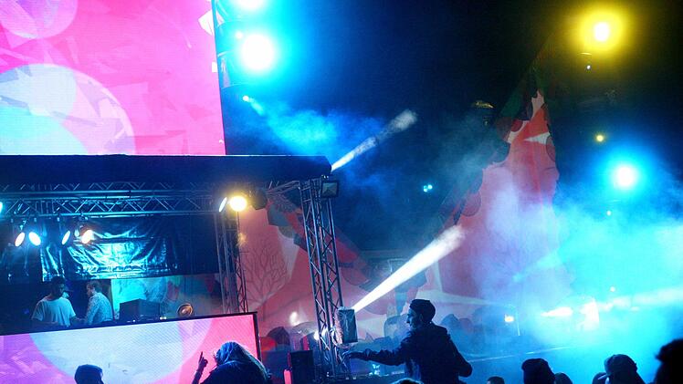 Party im Nirgendwo. Foto: Monika Limmer