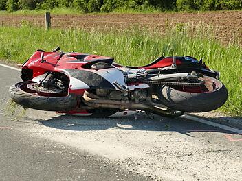 Im Landkreis Neustadt-Aisch/Bad Windsheim ist ein Motorradfahrer t&ouml;dlich verungl&uuml;ckt.  Foto: NEWS5 / O&szlig;wald
