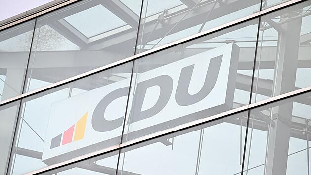 Bundeskanzler Merz dringt auf Kl&auml;rung der Spahn Nachfolge