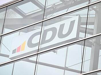 Bundeskanzler Merz dringt auf Kl&auml;rung der Spahn Nachfolge