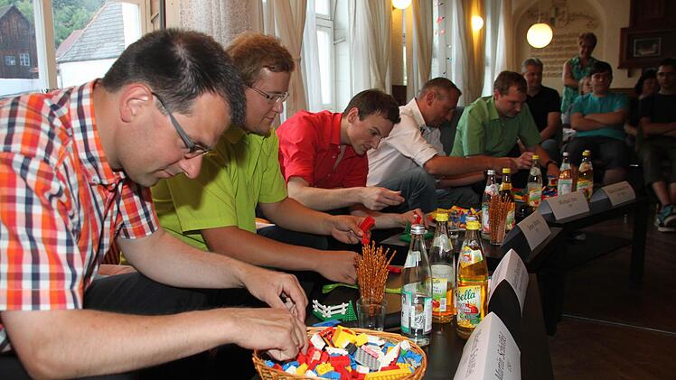 Kreativität war beim Basteln mit Lego-Steinen gefragt.