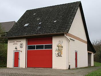 Zu klein geworden: Die Oehrberger möchten das Feuerwehrhaus erweitern.  Foto: Gaby Sell