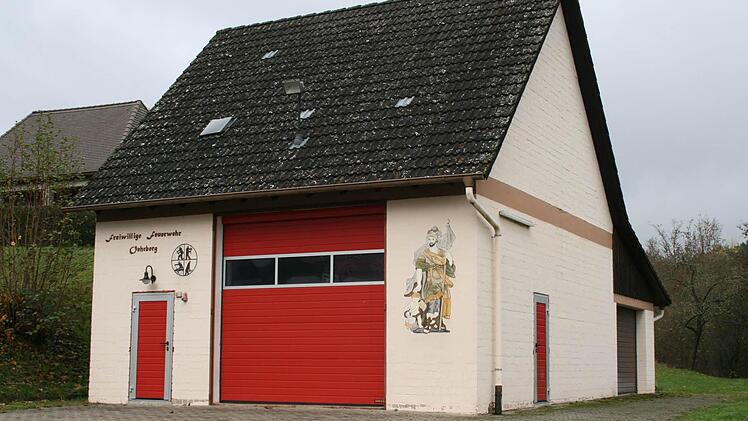 Zu klein geworden: Die Oehrberger möchten das Feuerwehrhaus erweitern.  Foto: Gaby Sell