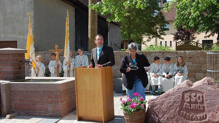 Dorfweihe in Frankenbrunn. Foto: Günther Straub
