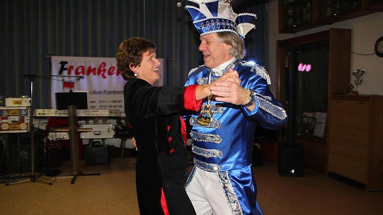Gerlinde Heßler ("Hermine") tanzte mit Prinz Karl-Heinz I. (Lautberach).