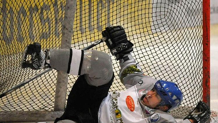 Als furchtloser Stürmer und Spielertrainer machte sich Martin Ekrt bereits einen Namen im Aischgrund. Im Herbst kehrt als reiner Trainer zu den Höchstadt Alligators zurück.  Foto: Archiv