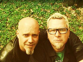 Ande Werner (links) und Lars Niedereichholz sind "Mundstuhl". Das hessisch-herbe Comedy-Duo tritt am Donnerstag, 7. November, im Kongresshaus auf. Foto: Mundstuhl