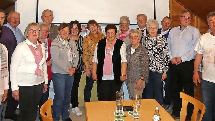 Die für langjährige Mitgliedschaft Geehrten des Josefsvereins Niederndorf.