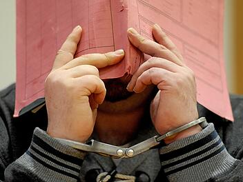 Es ist ein furchtbarer Fall - und immer mehr grausame Details kommen ans Licht. Wie viele Menschen hat Niels H. tatsächlich getötet?  Foto: Ingo Wagner/dpa