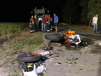 Im Landkreis Neustadt an der Aisch wurde ein Motorradfahrer beim Zusammensto&szlig; mit einem Traktor t&ouml;dlich verletzt. Foto: News5/O&szlig;wald
