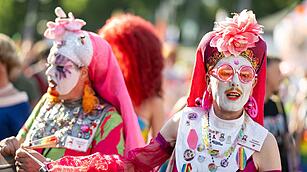 Drag* March vor dem CSD