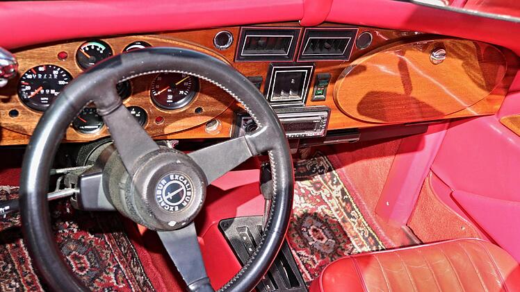 Die Armaturen und der Fahrgastraum des "Excalibur Phaeton IV"Helmut Will