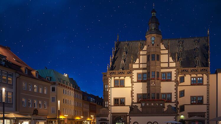 Symbolbild: Schweinfurt bei Nacht