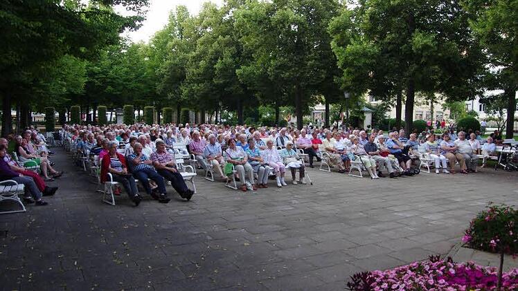 Das Publikum hatte sich zahlreich versammelt.