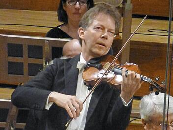 Ingolf Turban war der Solist bei Beethovens Violinkonzert. Foto: Ahnert