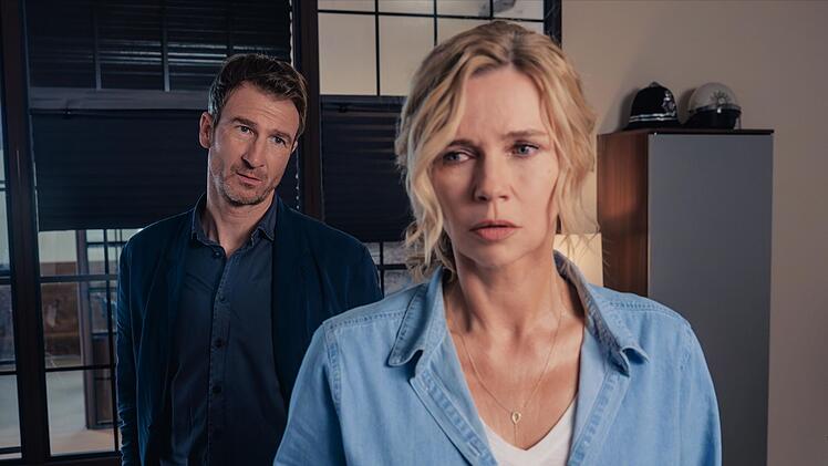 Die Zukunftspl&auml;ne von Birgit Reincke (Veronica Ferres) gefallen ihrem Vorgesetzten Felix Simon (Heiko Ruprecht) gar nicht.