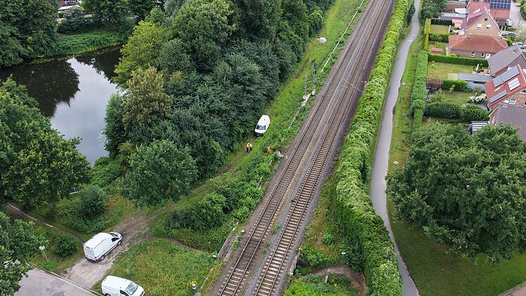 Mutma&szlig;licher Anschlag auf Bahn-Infrastruktur