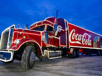 Coca Cola schlachtet die Weihnachtszeit seit Jahren für Werbezwecke aus - und hat auch die Kunstfigur des "Weihnachtsmanns" populär gemacht. Foto: Kulmbacher Anzeiger