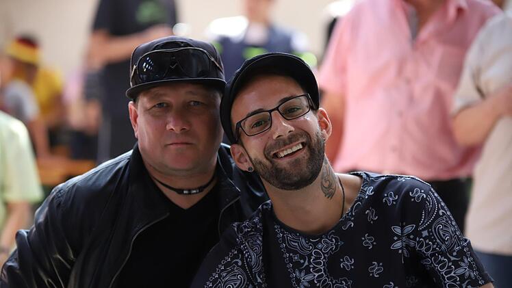 Von der frühen Anstoßzeit ließen sich die Zuschauer nicht abschrecken. Sie sorgten erneut für eine "volle Hütte" in der Kühnlenzpassage. Foto: Marian Hamacher