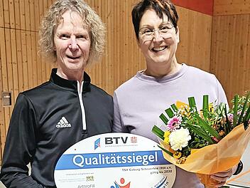 Hartmut Jahn und &Uuml;bungsleiterin Christine Busch.