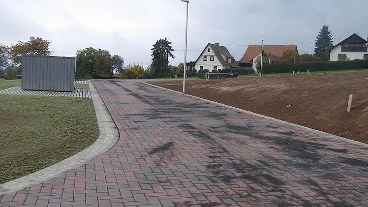 Das Baugebiet "Nordwestlich des Gassenwegs" in Breitenbach ist fertig erschlossen. Zwei der acht Bauplätze sind verkauft. Foto: Wolfgang Saam