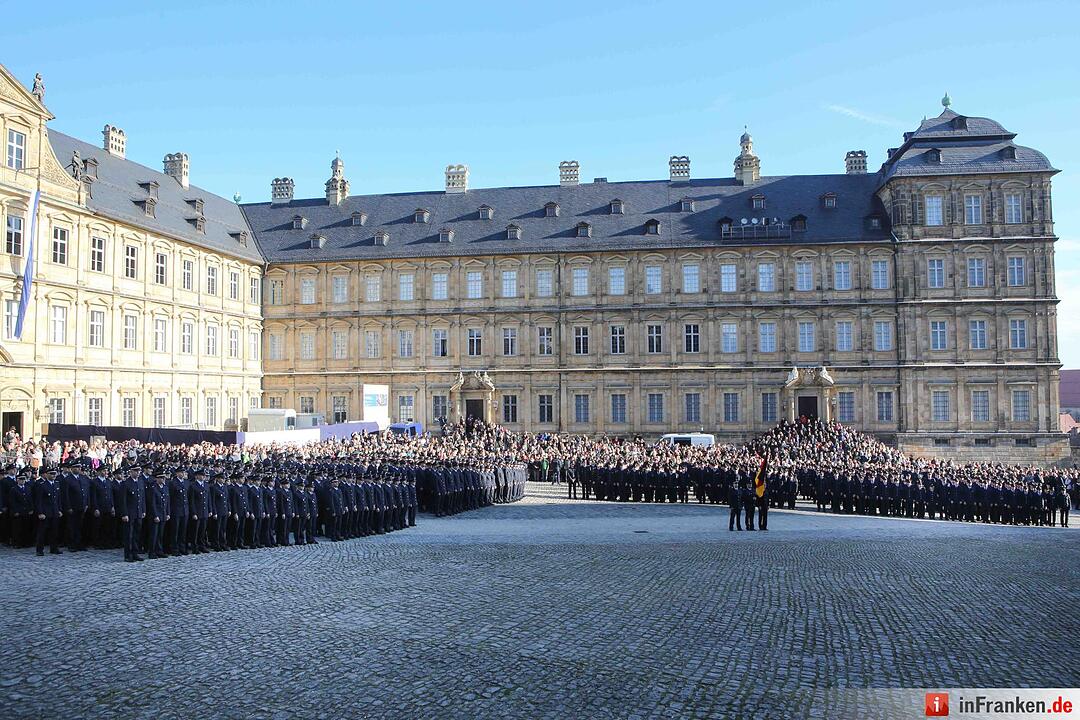 Bundespolizei-Anwärter in Bamberg vereidigt