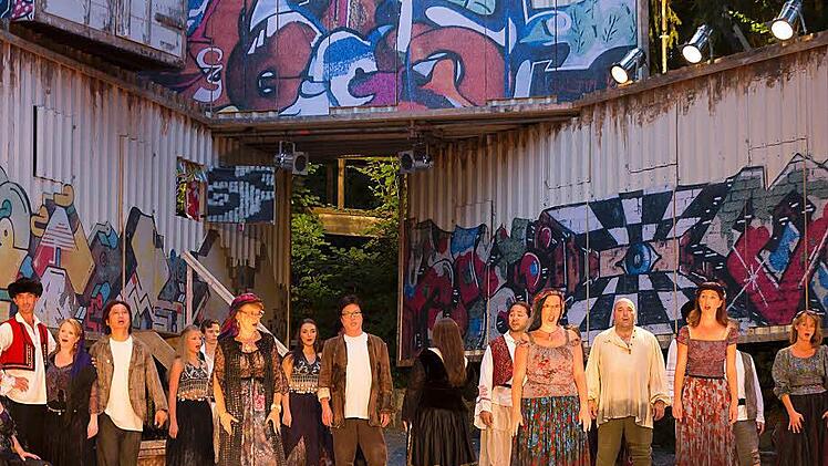 Impressionen vom "Zigeunerbaron" auf der Waldbühne Heldritt.Foto: Albert Höchstädter