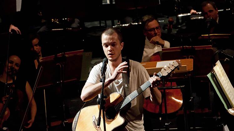 Impressionen vom Gala-Abend des Coburger Landestheaters: Benjamin HübnerFoto: Jochen Berger