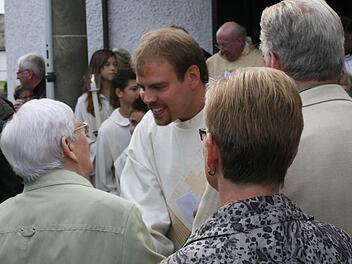 Die Wimmelbacher sind stolz auf ihren Johannes Saffer, der am Samstag zum Priester geweiht wird. Fotos: Erlwein