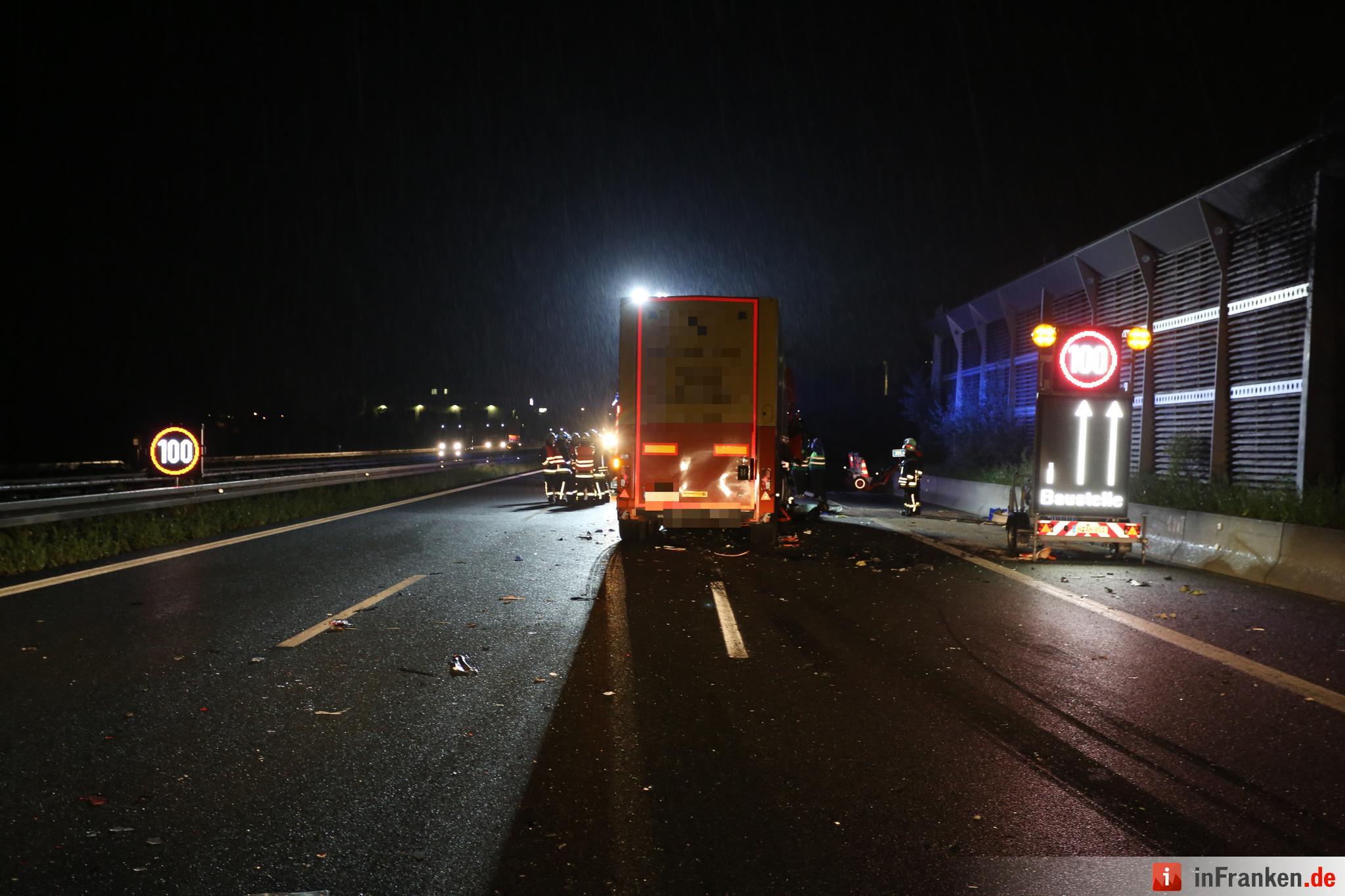 Bilder von Schwerer LkwUnfall auf der A9 bei Bayreuth Bilder von Schwerer LkwUnfall auf der A9 bei Bayreuth