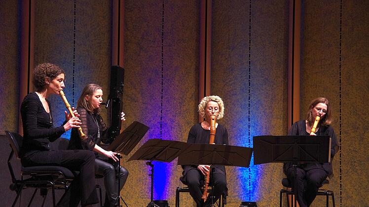 Ein eingespieltes Quartett seit drei Jahrzehnten: (von links) Kerstin de Witt, Susanna Borsch, Ursula Thelen und Susanne Hochscheid. Foto: Klaus Werner