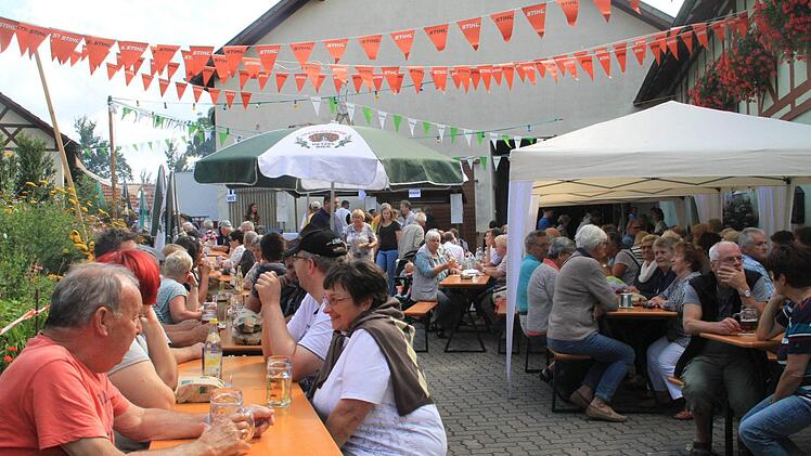 Viele Besucher kamen zum Backofenfest nach Schwabthal. Foto: Gerda Völk