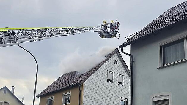 Gewitterfront &uuml;ber Oberfranken: Blitzeinschlag in Marktleugast