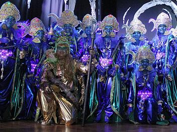Die Kostüme des Paletten-Stammtisches waren eine Augenweide beim Weiberfasching in Stadtsteinach. Foto: Sonja Adam