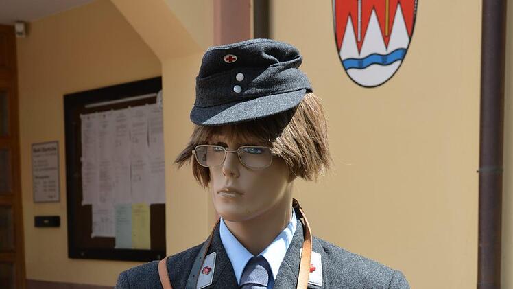 Eine Uniform von früher. Foto: Björn Hein