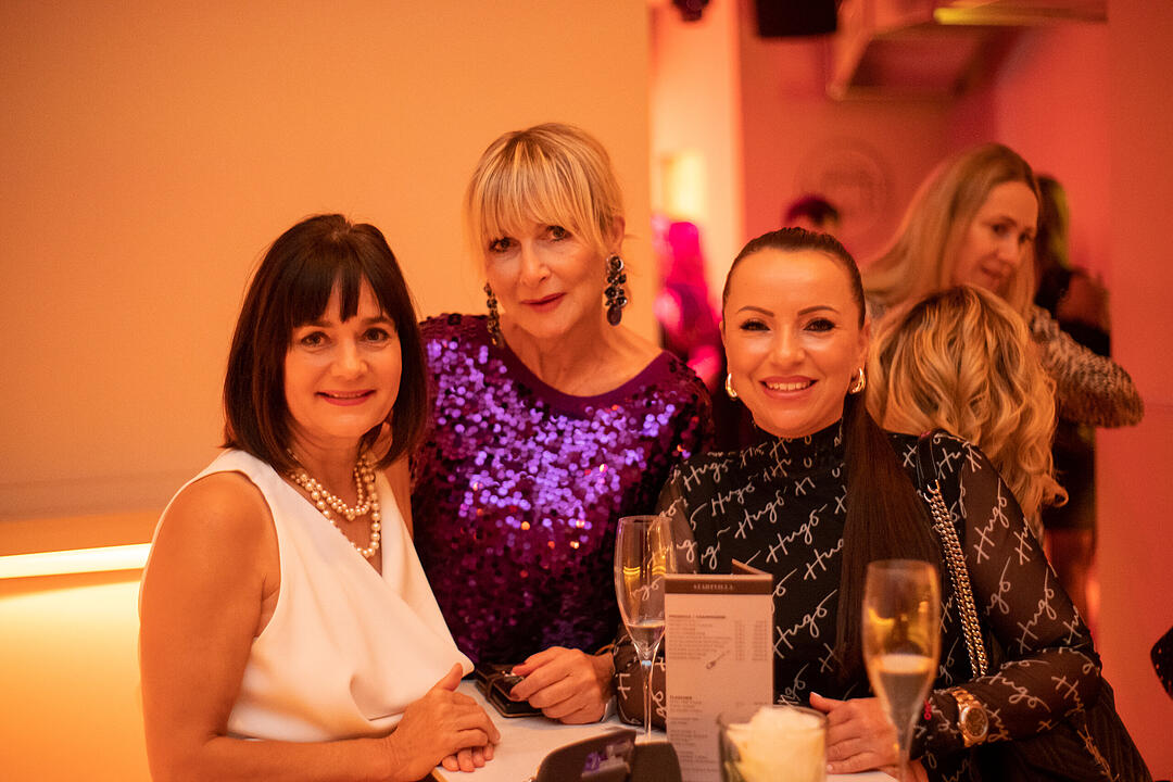 Motto: Material Girl