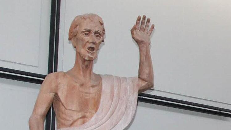 Der Mahner ist ein beeindruckendes, aber für viele auch bedrohliches Kunstwerk.  Foto: Heike Beudert