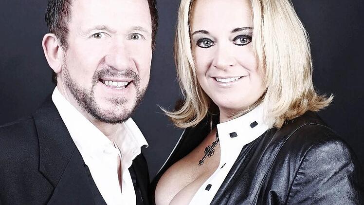 John und Kaybee Cashmore wollen die großen Melodien der Musical- und Opernwelt in die Haßberge bringen. Foto: privat