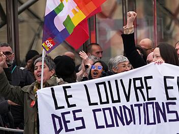 Mitarbeiter des Louvre streiken weiter