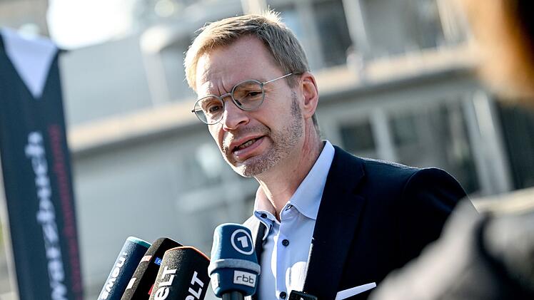 Bund der Steuerzahler stellt das «Schwarzbuch 2025/26» vor