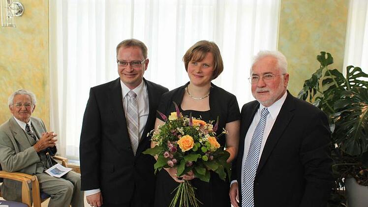 Udo und Kerstin Braunersreuther mit Präsident Erwin Horak (rechts)