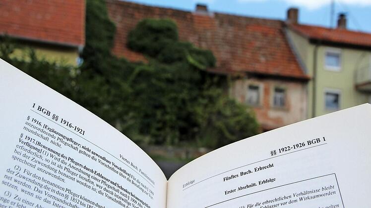 Was machen Hauserben im Markt Burkardroth mit der Immobilie? Foto: Johannes Schlereth