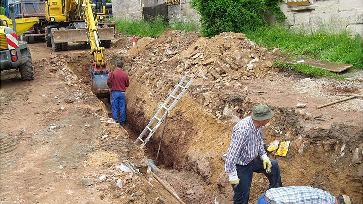 Besonderes Lob erntete im Jahresrückblick von Bürgermeister Oskar Ebert der Gemeinde-Bauhof, der auch in 2013 vielfältig gefordert war.